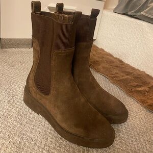 Dolce Vita Brown Women’s Suede  Boots
